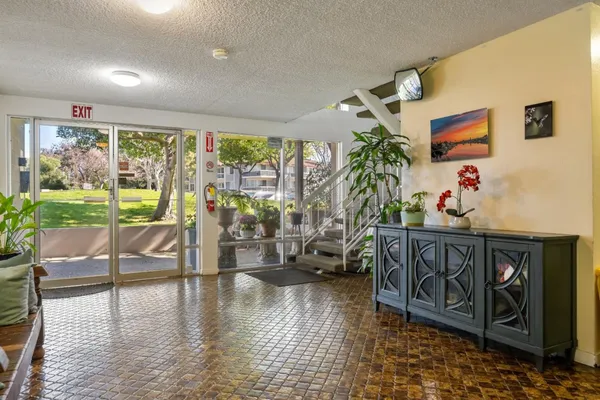 $599,000 | 707 Fathom Drive, Unit 208, San Mateo, CA 94404