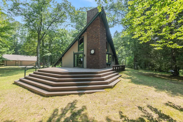 $599,000 | 5620 North Utter Drive, Irons, MI 49644
