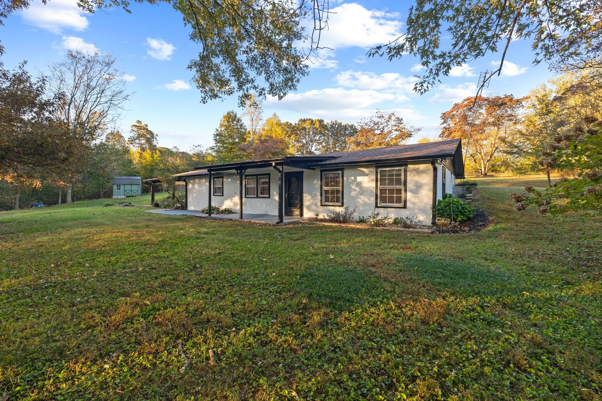 133 Mockerson Road Leoma, TN 38468 - Photo 3 of 33 a view of a house with a backyard