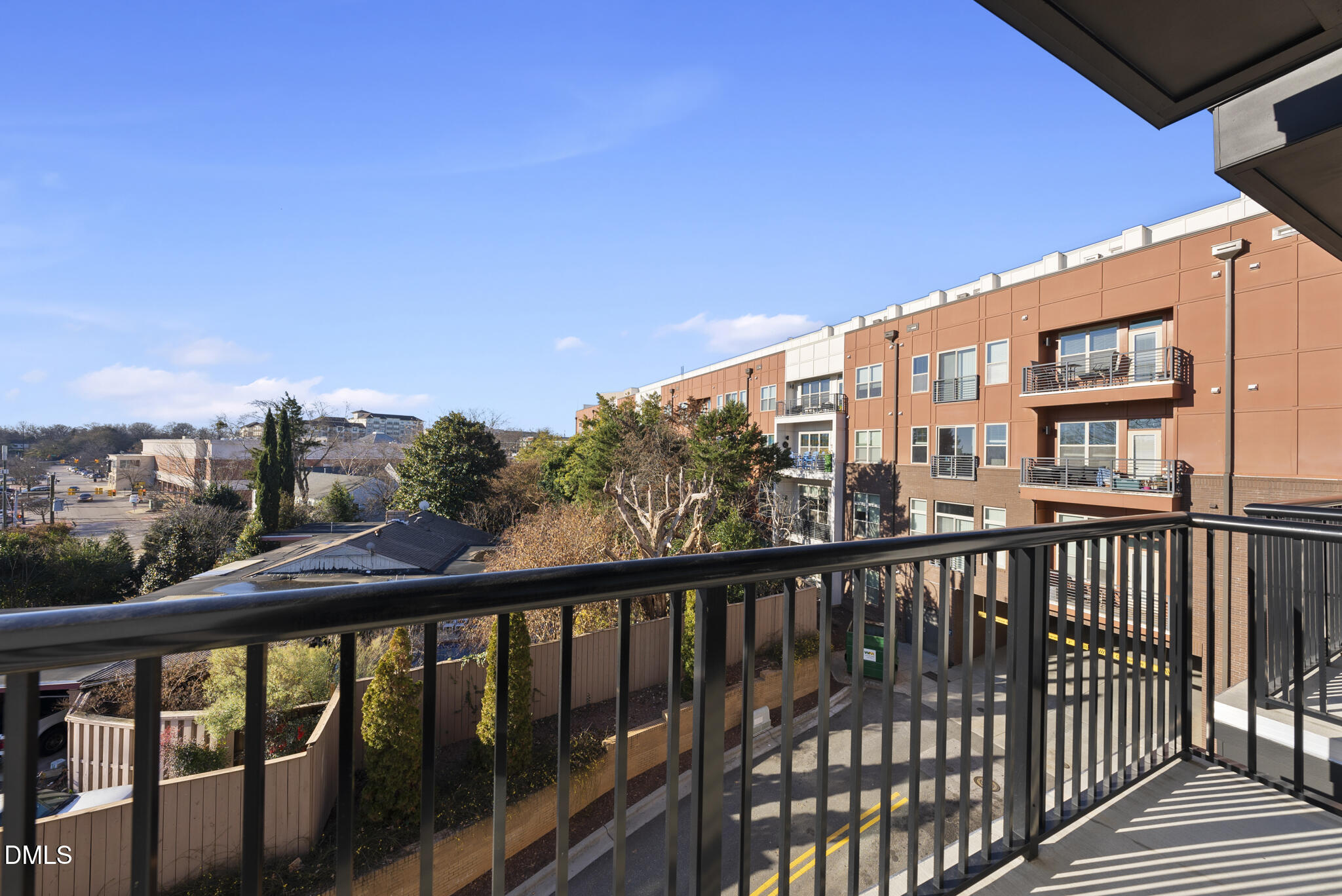 615 Daniels Street, Unit 316 Raleigh, NC 27605 - Photo 17 of 31 DSC01218