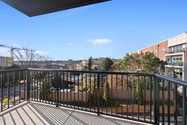$1,600 | 615 Daniels Street, Unit 316, Raleigh, NC 27605