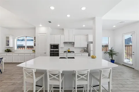 $550,000 | 1816 Narita Bend, Fort Worth, TX 76008