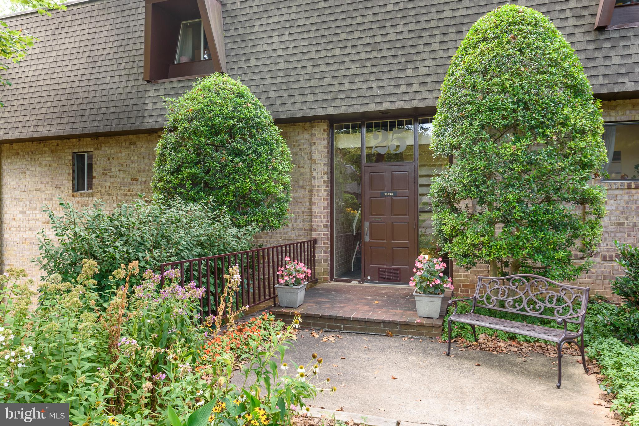 11625 Vantage Hill Road, Unit 2A Reston, VA 20190 - Photo 3 of 29 Gallery Image 3