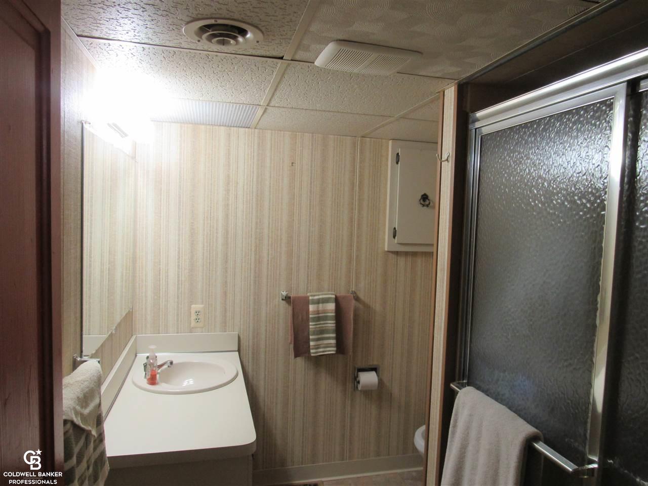 11475 Martin Road Warren, MI 48093 - Photo 24 of 34