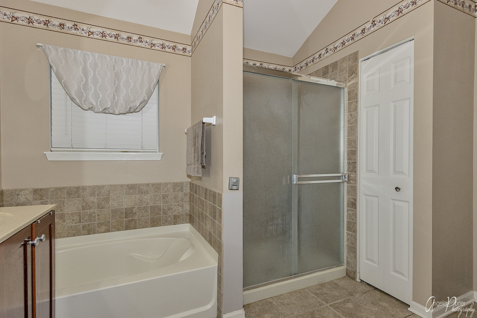 25580 Brooks Farm Road Round Lake, IL 60073 - Photo 16 of 32