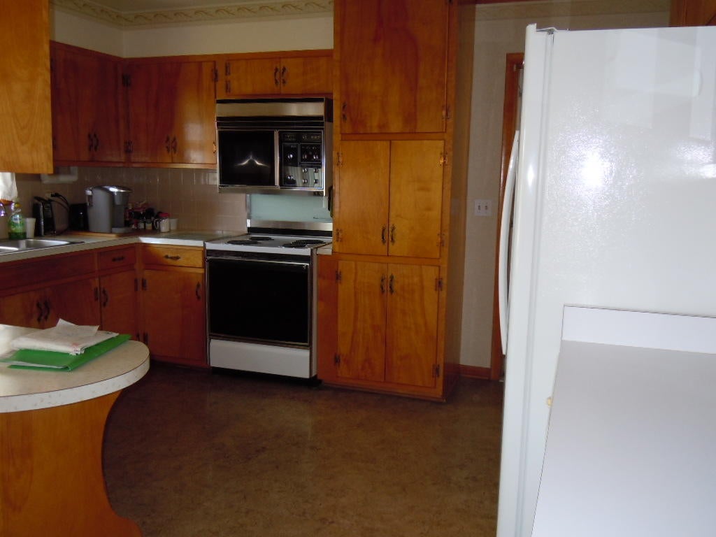 82 Beard Heights Addition Road Buckeye, WV 24924 - Photo 11 of 18 Gallery Image 11