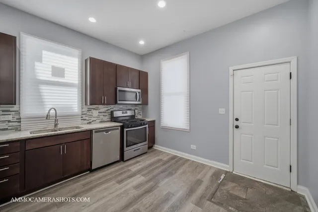 $315,900 | 9342 South Crandon Avenue, Chicago, IL 60617