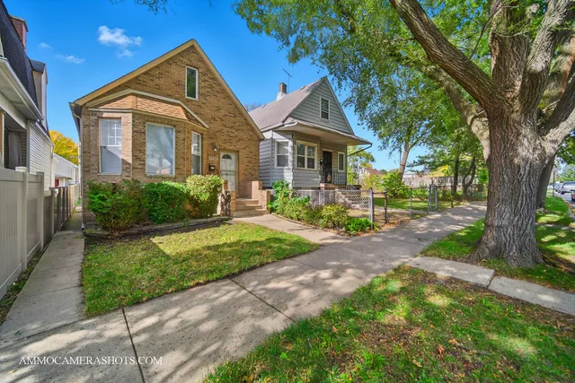 $315,900 | 9342 South Crandon Avenue, Chicago, IL 60617