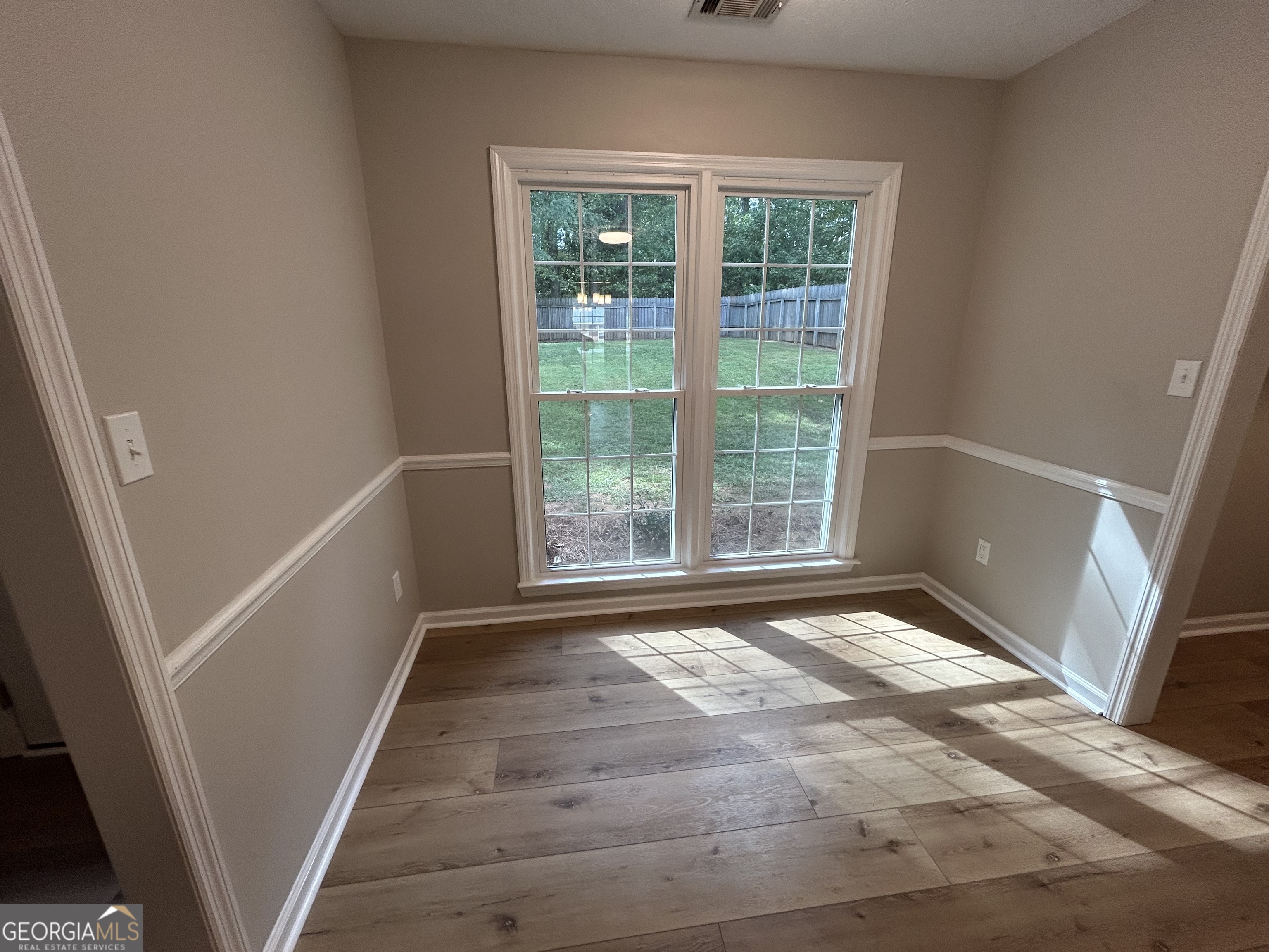 191 Moccasin Trail LaGrange, GA 30241 - Photo 14 of 32 a view of an empty room with a window
