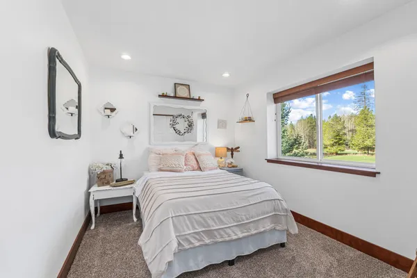 $1,150,000 | 4918 Lenhard Lane, Deer Park, WA 99006