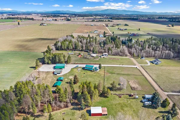 $1,150,000 | 4918 Lenhard Lane, Deer Park, WA 99006