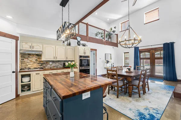 $1,150,000 | 4918 Lenhard Lane, Deer Park, WA 99006