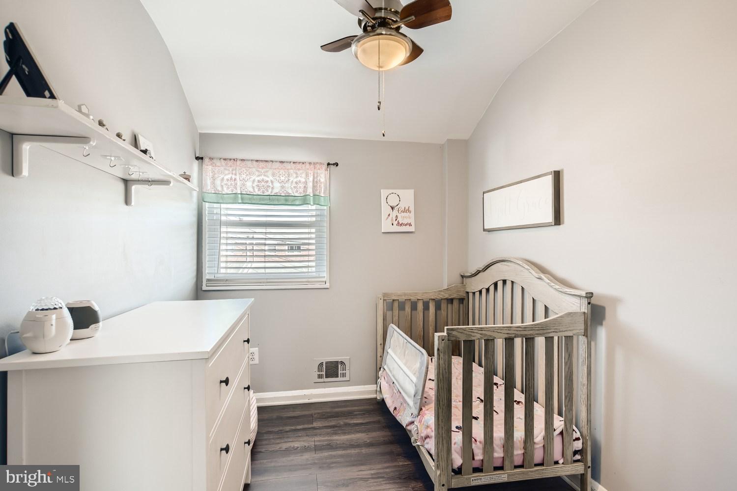 7819 Lockwood Road Dundalk, MD 21222 - Photo 24 of 34 3rd bedroom