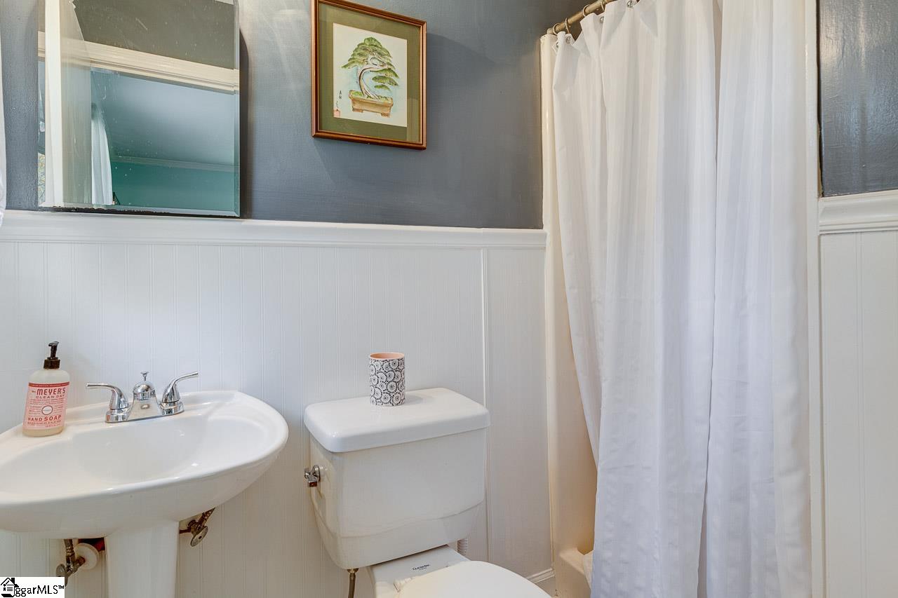 102 Terrace Circle Simpsonville, SC 29681 - Photo 17 of 25