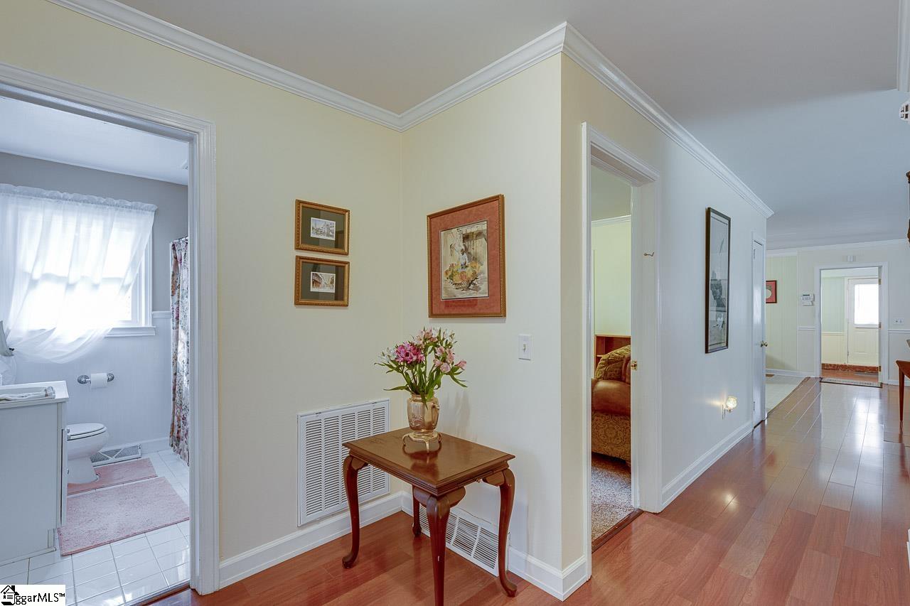 102 Terrace Circle Simpsonville, SC 29681 - Photo 18 of 25