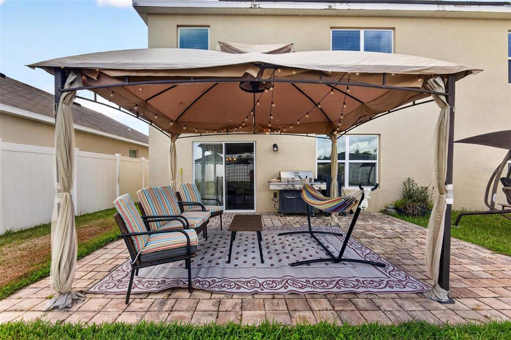 7043 Silverado Ranch Boulevard Zephyrhills, FL 33541 - Photo 16 of 38