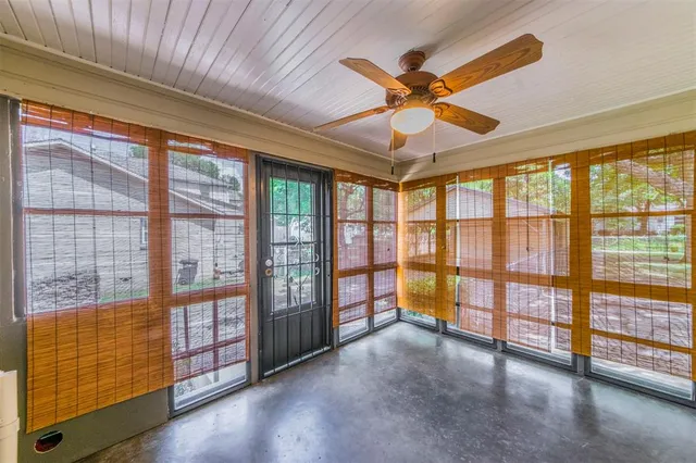 a view of an empty room with window