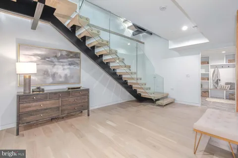 $2,550,000 | 5129 Wissioming Road, Bethesda, MD 20816