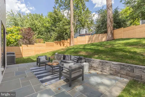 $2,550,000 | 5129 Wissioming Road, Bethesda, MD 20816