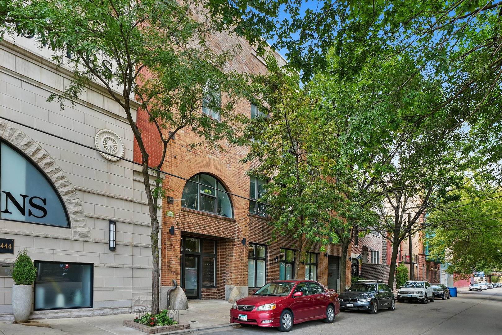 1448 North Orleans Street, Unit 2A Chicago, IL 60610 - Photo 1 of 35