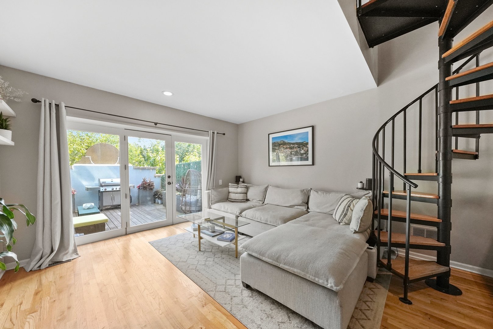 1448 North Orleans Street, Unit 2A Chicago, IL 60610 - Photo 12 of 35