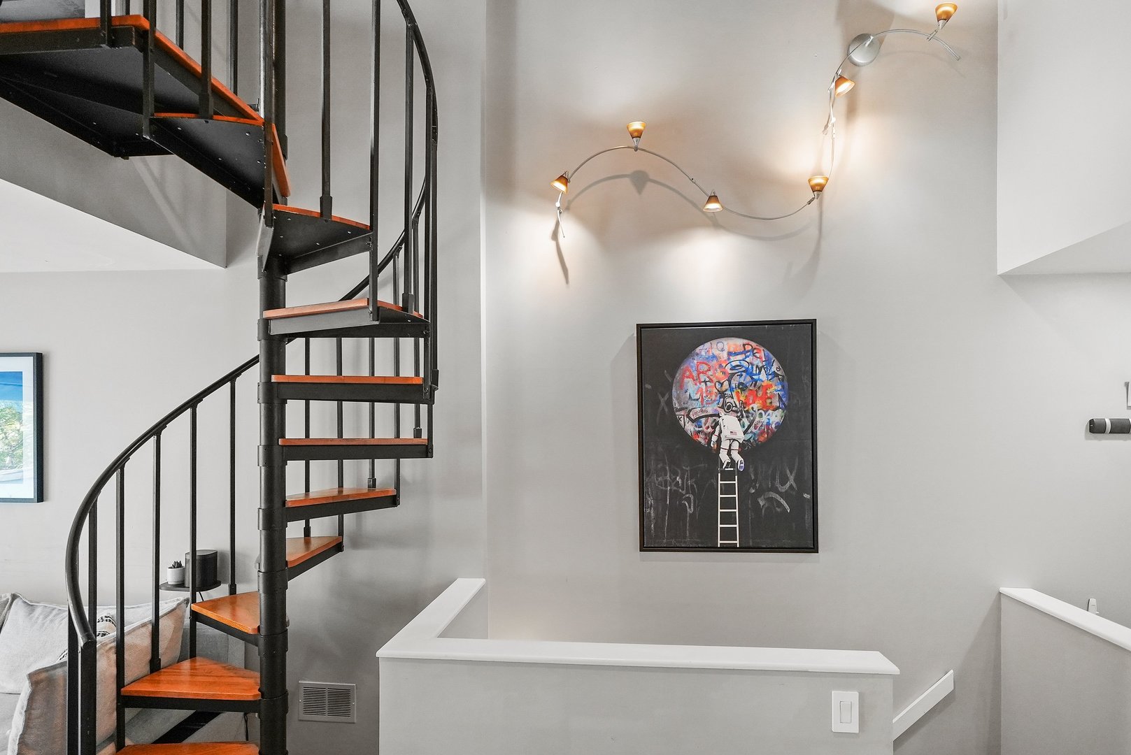 1448 North Orleans Street, Unit 2A Chicago, IL 60610 - Photo 16 of 35