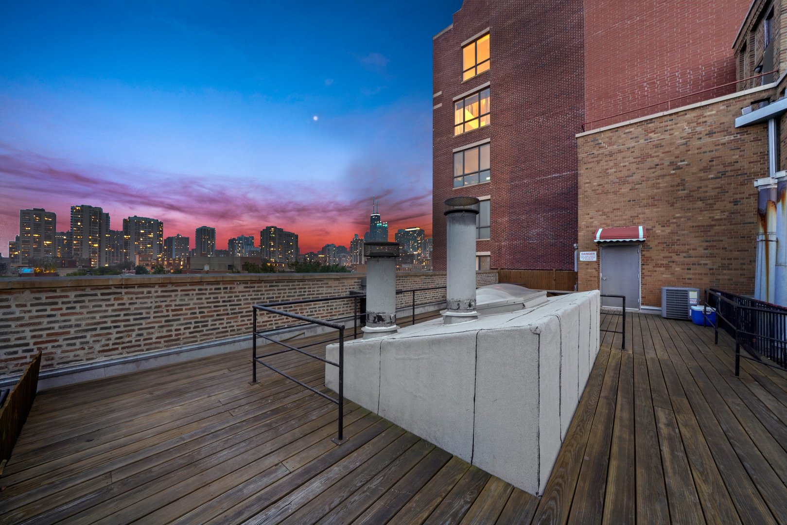 1448 North Orleans Street, Unit 2A Chicago, IL 60610 - Photo 29 of 35