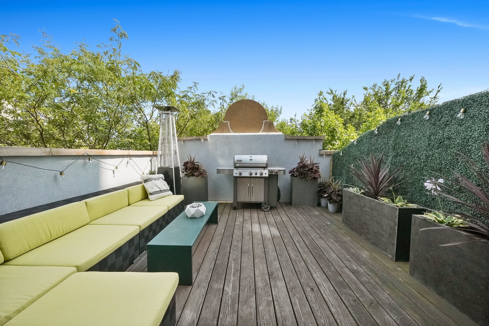 1448 North Orleans Street, Unit 2A Chicago, IL 60610 - Photo 5 of 35