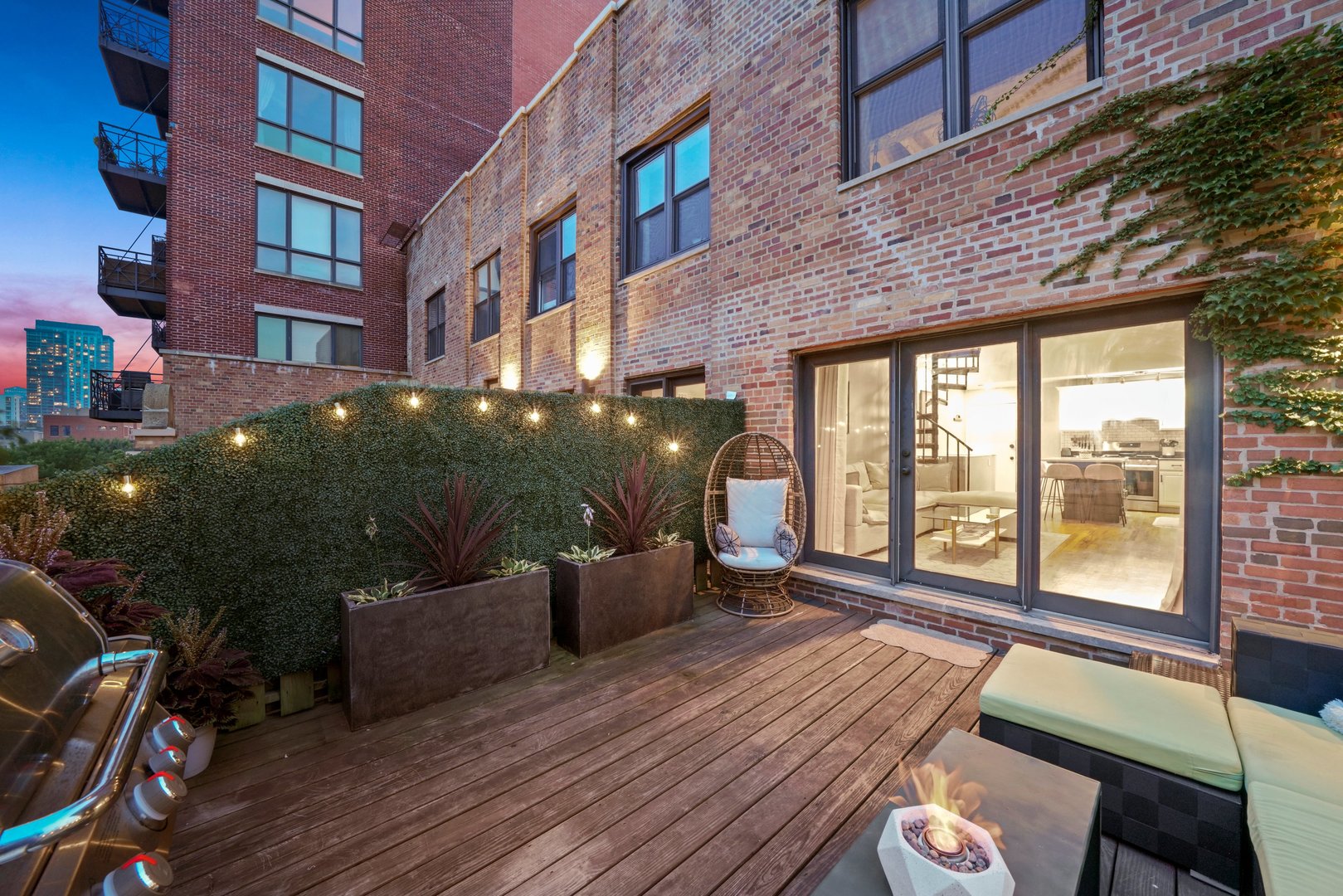 1448 North Orleans Street, Unit 2A Chicago, IL 60610 - Photo 8 of 35