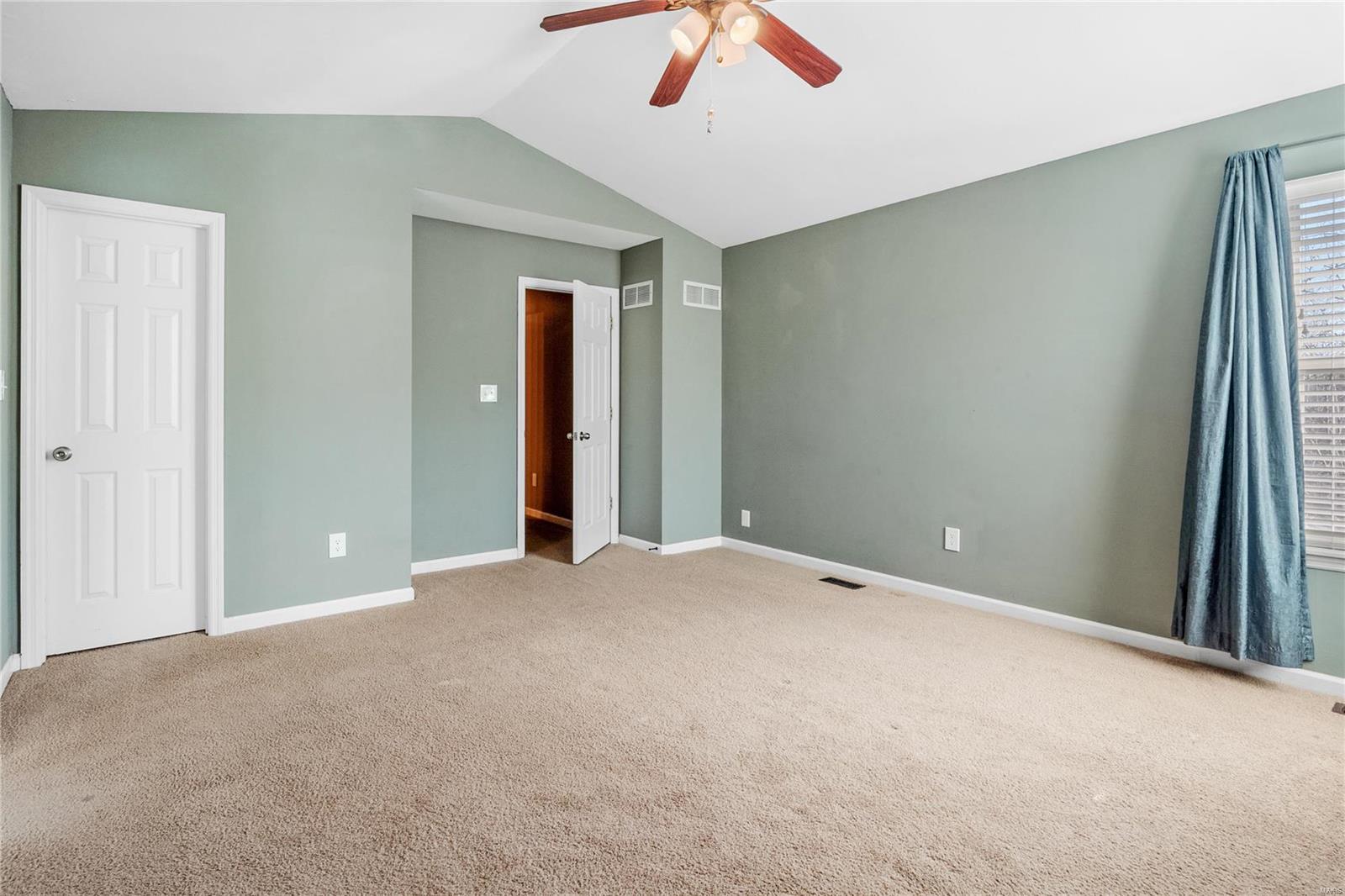7 Hemingway Court Weldon Spring, MO 63304 - Photo 26 of 44