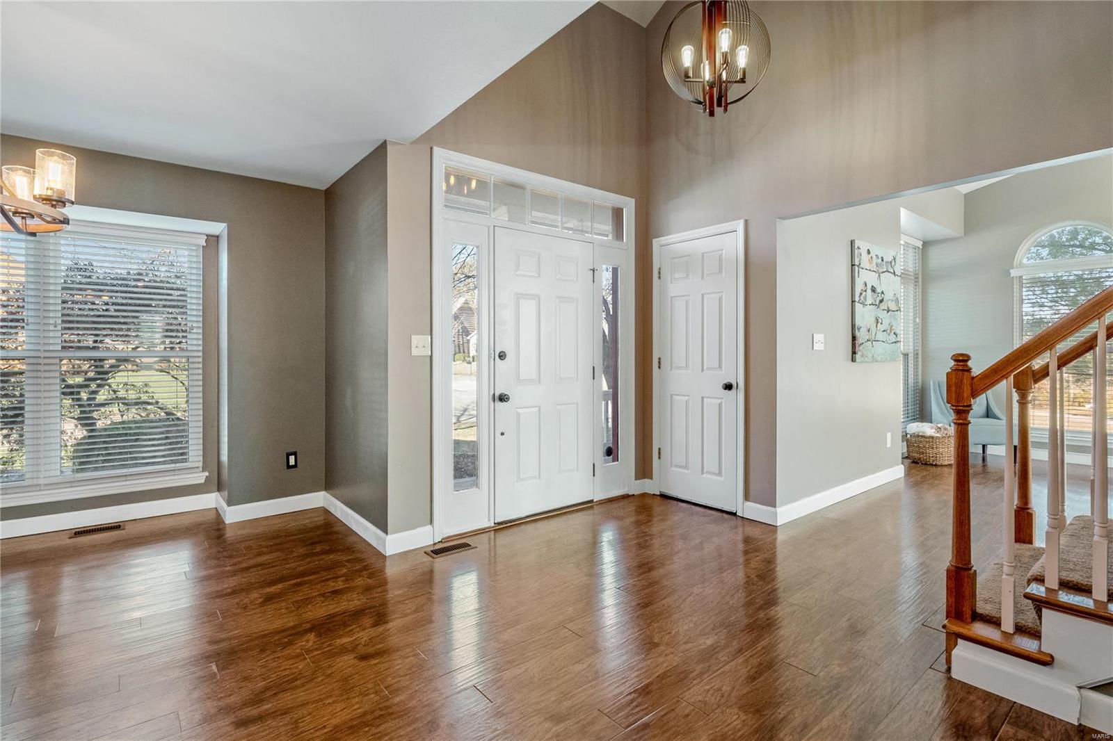 7 Hemingway Court Weldon Spring, MO 63304 - Photo 5 of 44
