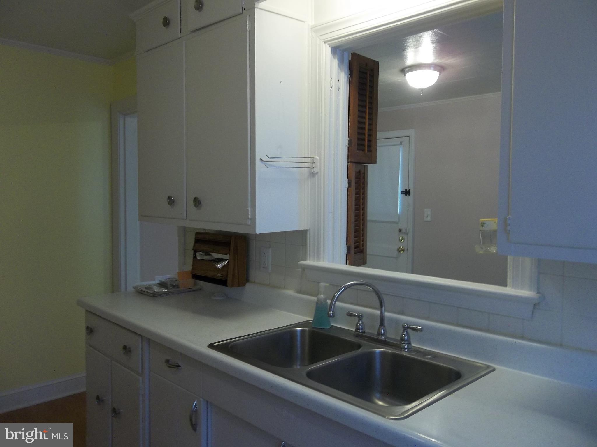 2601 Guard Hill Road Front Royal, VA 22630 - Photo 56 of 83 Kitchen