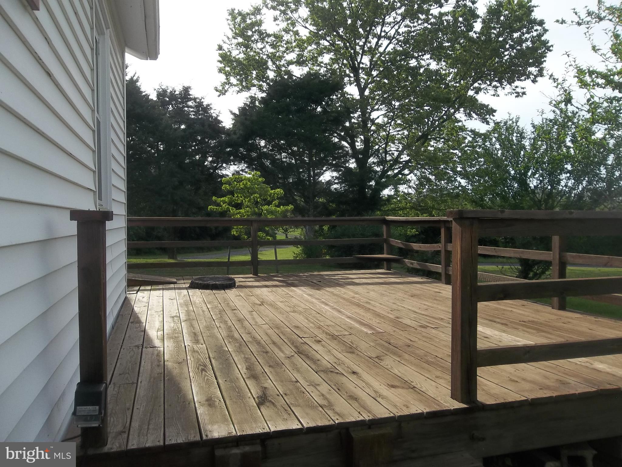 2601 Guard Hill Road Front Royal, VA 22630 - Photo 8 of 83 Expansive Deck
