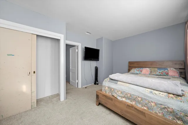 $325,000 | 31 East 155th Street, Harvey, IL 60426