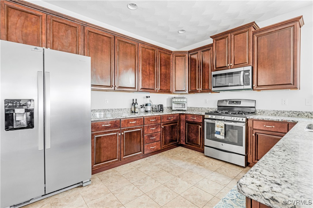 113 Tucker Drive Suffolk, VA 23435 - Photo 4 of 22