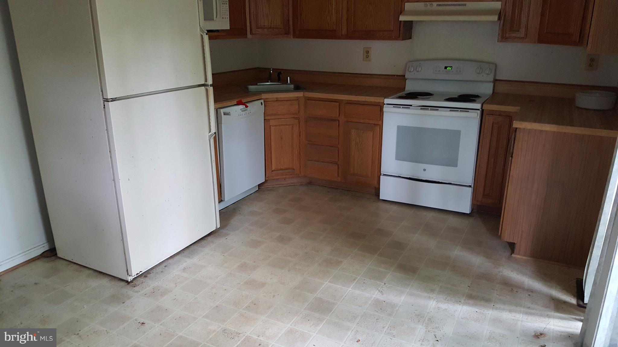 11643 Big Sandy Run Road Lusby, MD 20657 - Photo 2 of 6 Kitchen