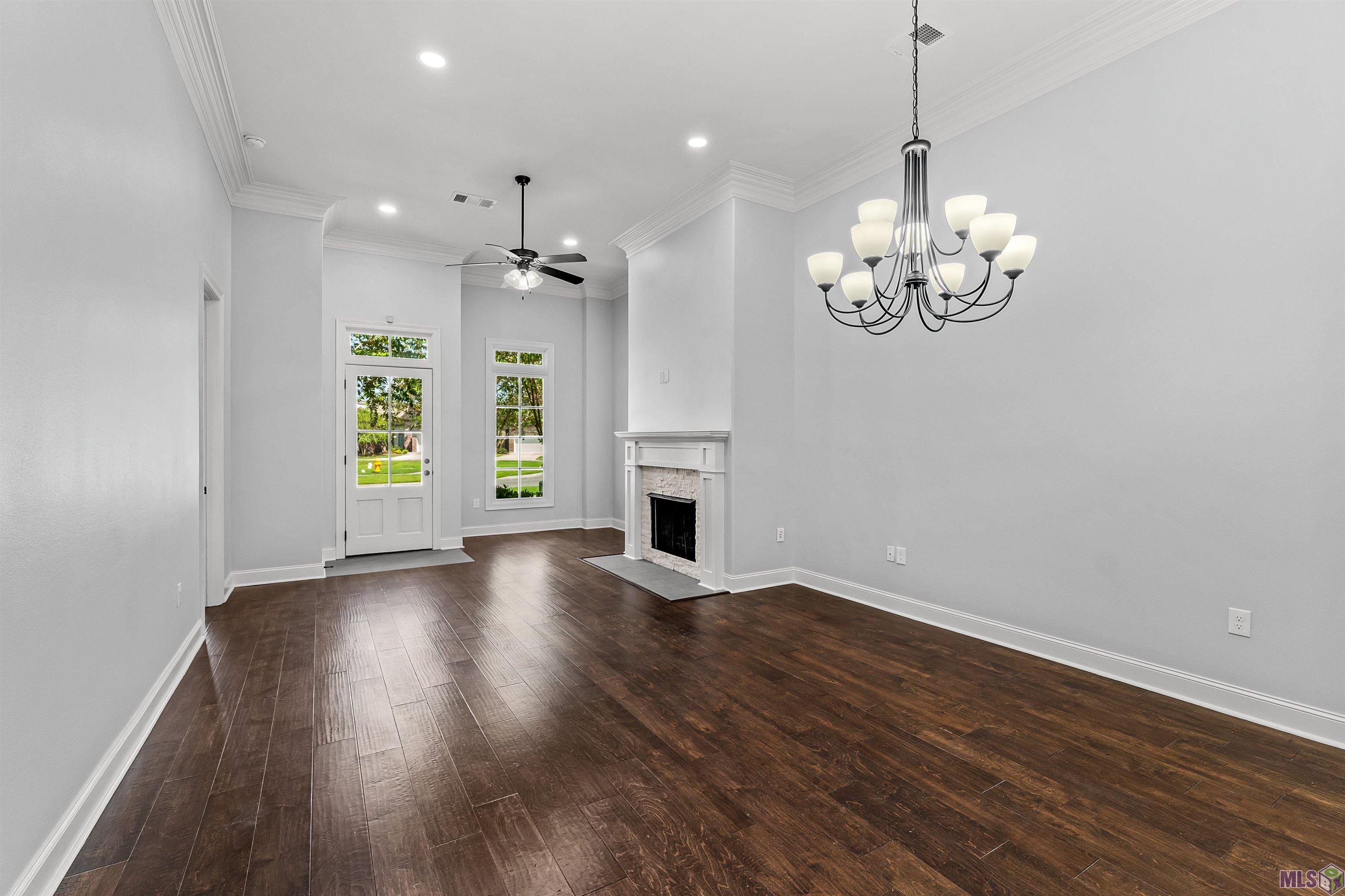 14056 Park Terrace Baton Rouge, LA 70810 - Photo 4 of 22