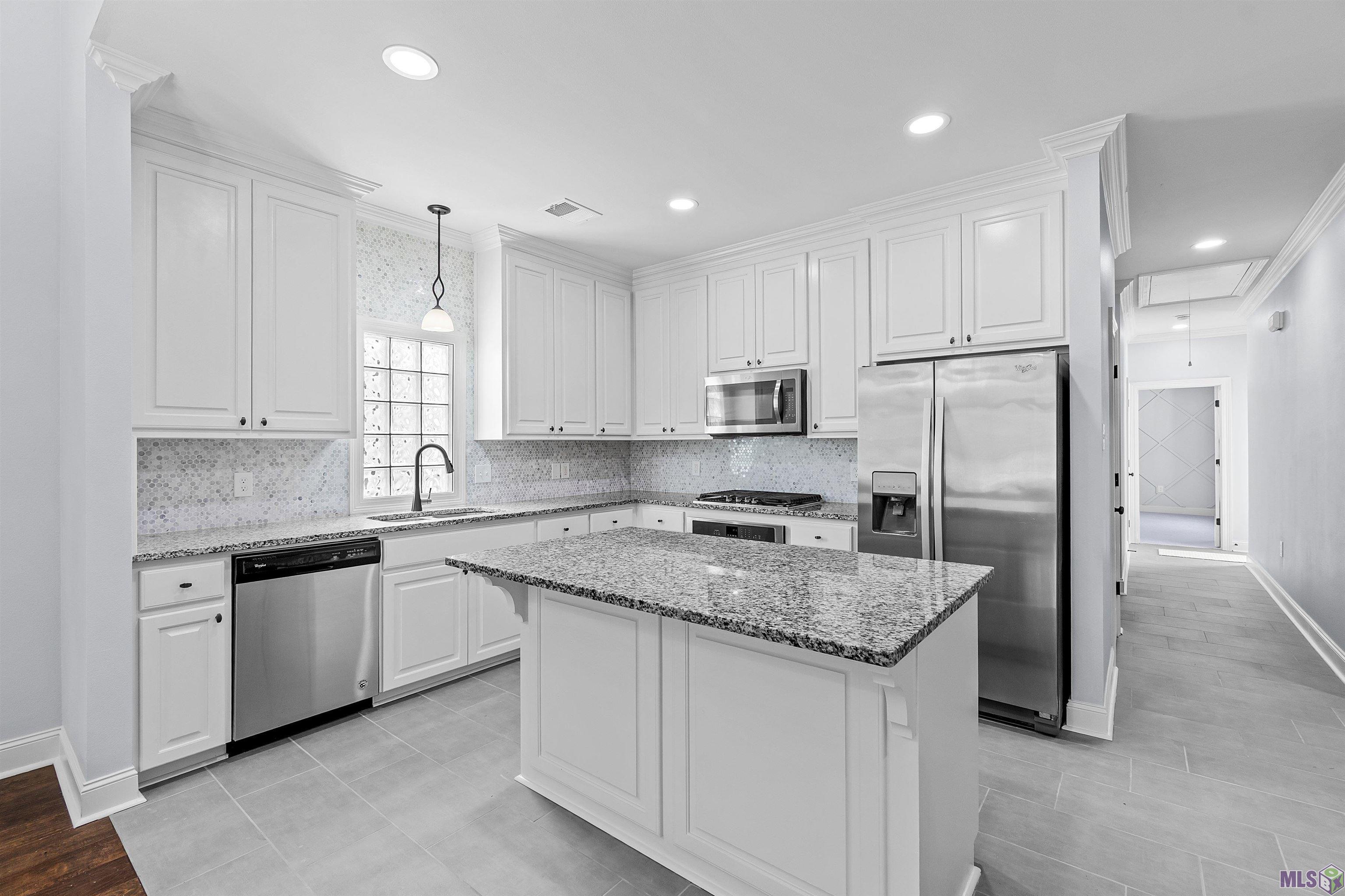 14056 Park Terrace Baton Rouge, LA 70810 - Photo 5 of 22