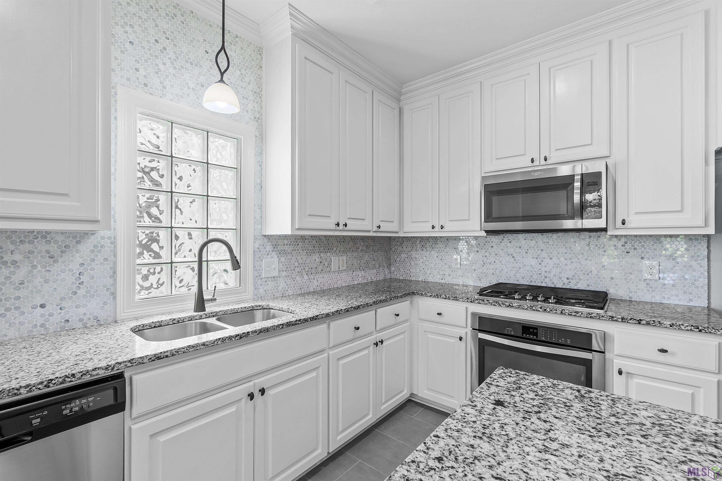 14056 Park Terrace Baton Rouge, LA 70810 - Photo 6 of 22