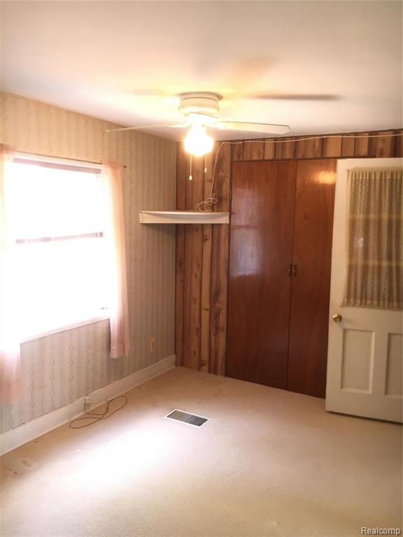 3699 Dearborn Avenue Rochester Hills, MI 48309 - Photo 14 of 25