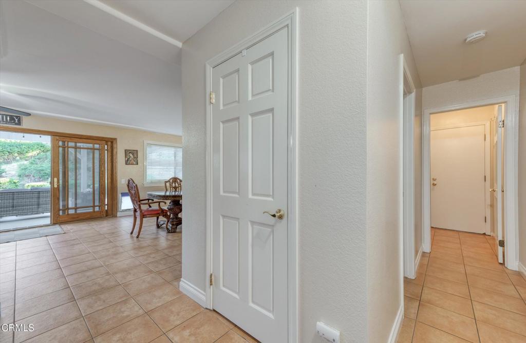 652 Stonebrook Street Simi Valley, CA 93065 - Photo 22 of 69 23-652 Stonebrook Street-23