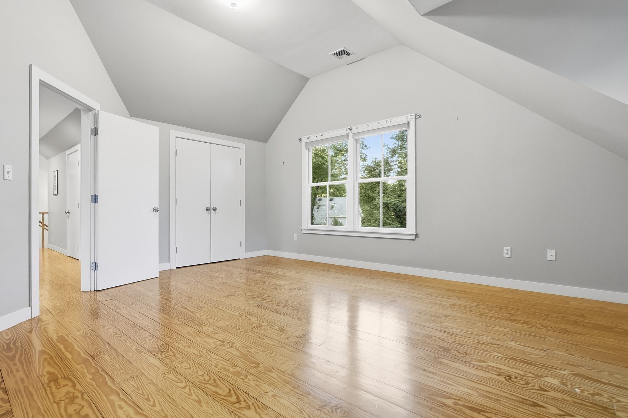 7 Locust Avenue Lexington, MA 02421 - Photo 33 of 39 Gallery Image 33