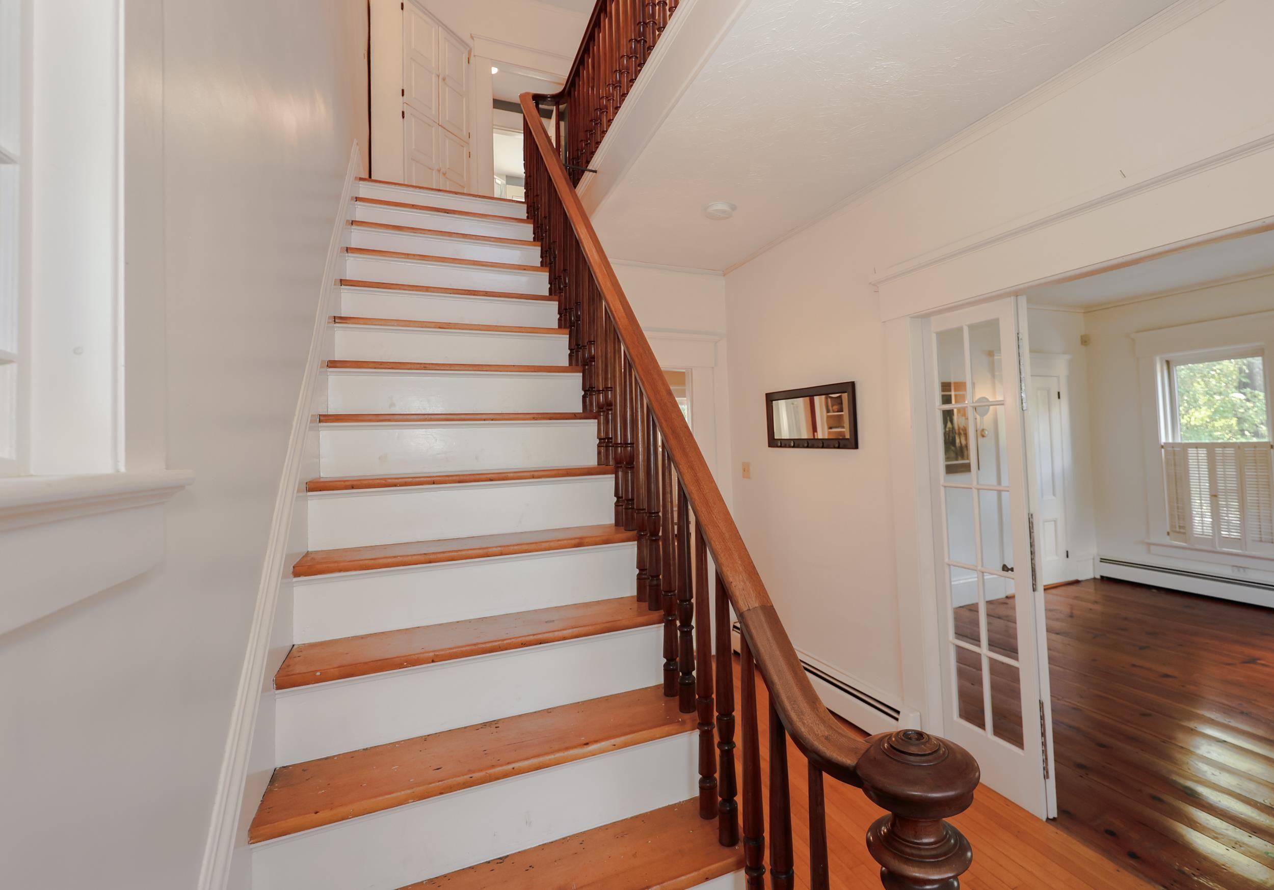 25 Pleasant Street Goffstown, NH 03045 - Photo 29 of 53