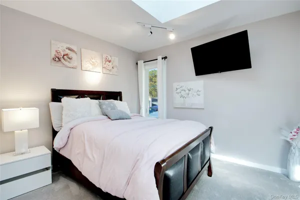 $5,500 | 26 Summit Cir Drive, Mahopac, NY 10541