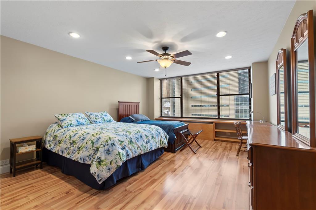 112 Washington Place, Unit 6D Pittsburgh, PA 15219 - Photo 19 of 33