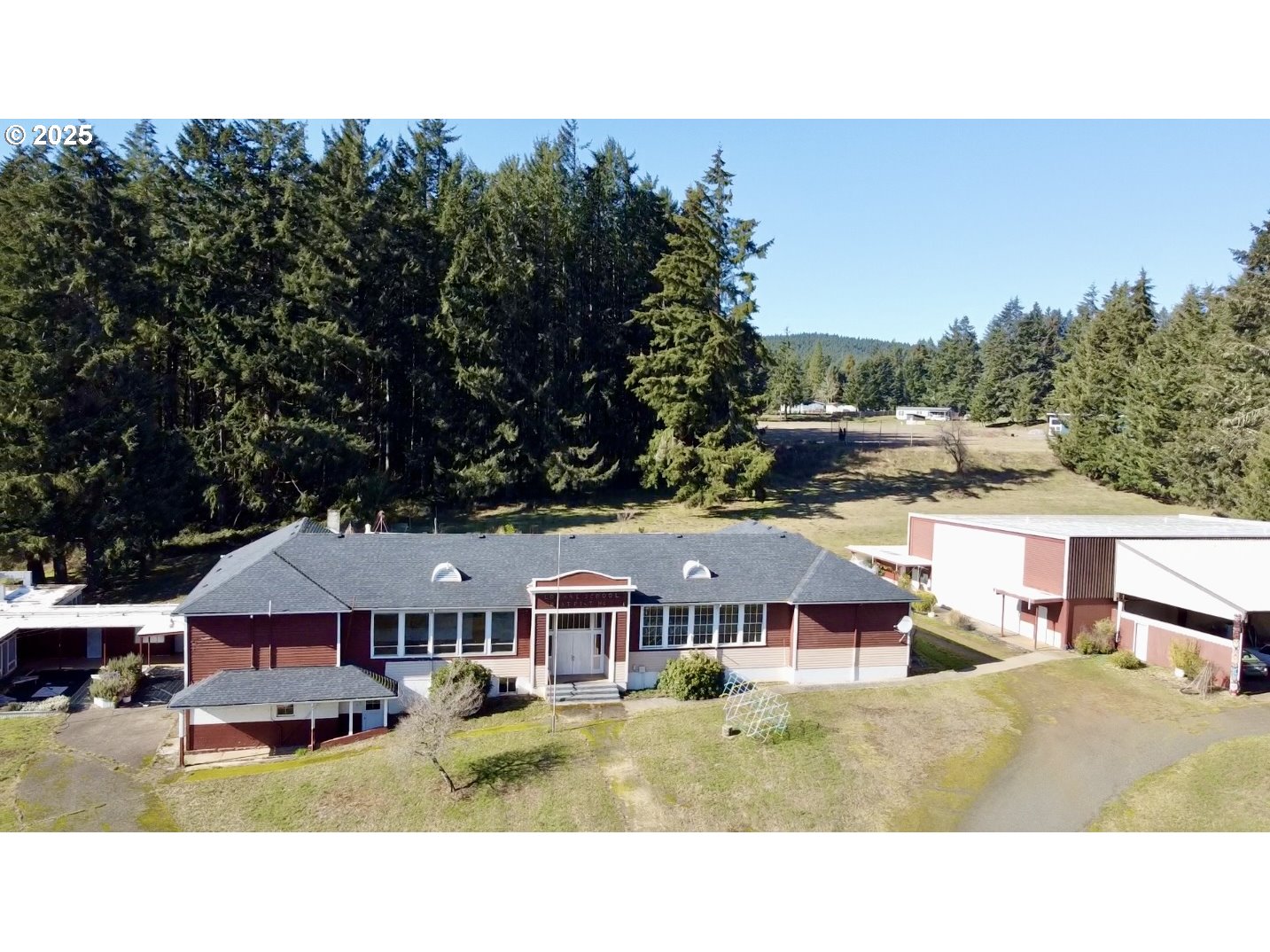 80304 Old Lorane Road Lorane, OR 97451 - Photo 6 of 31