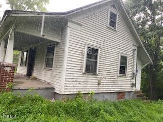 6056 Orebank Road Kingsport, TN 37664 - Photo 3 of 16 orebank ex 5 7.22