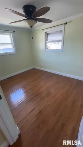 $139,500 | 103 West Park Street, Harrisburg, IL 62946