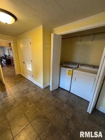 $139,500 | 103 West Park Street, Harrisburg, IL 62946