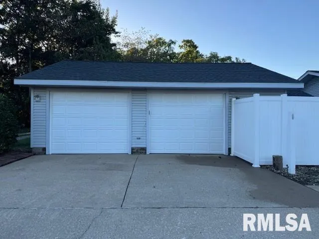 $139,500 | 103 West Park Street, Harrisburg, IL 62946